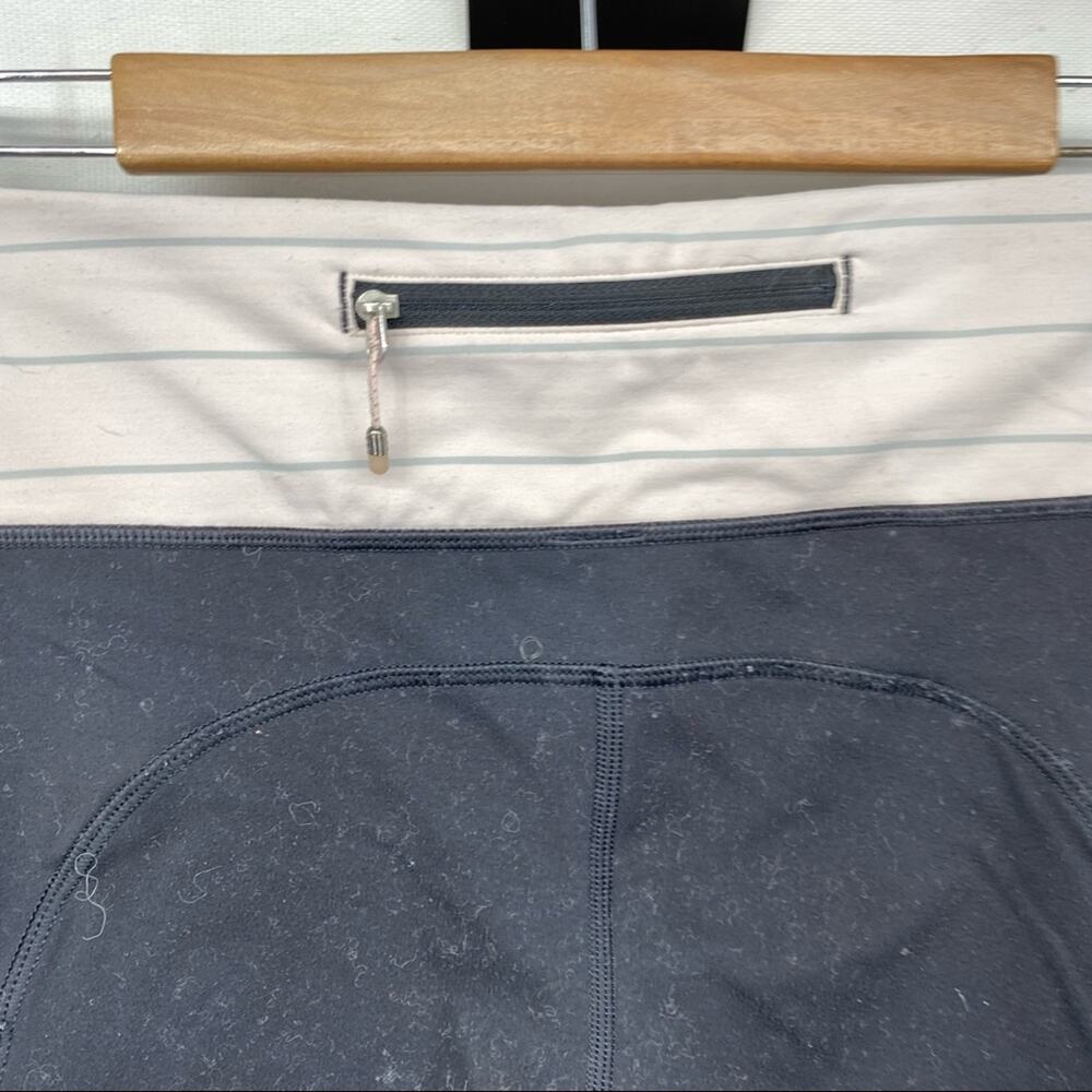 Lululemon Cinch Waist Black Leggings w/ White Waistband - Picture 6 of 9